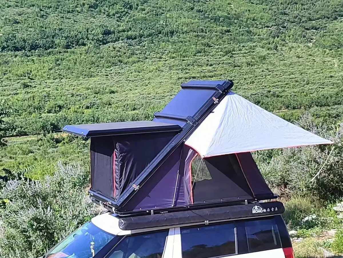 Tente de toit Chablais dépliante en Z, coque aluminium, vue 4 sur 10
