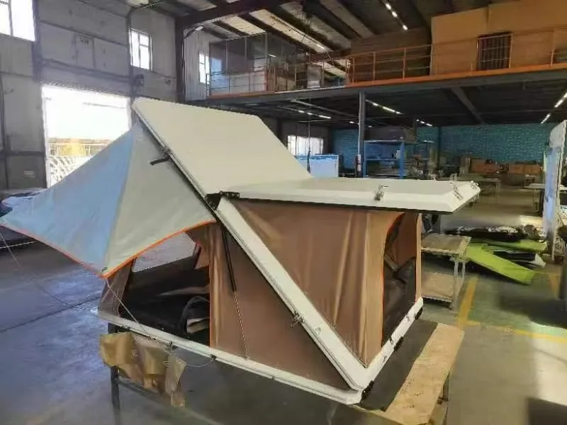 Tente de toit Chablais dépliante en Z, coque aluminium, vue 6 sur 10