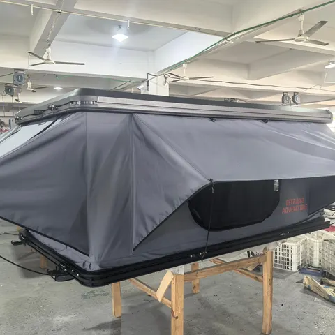 Tente de toit Giffre à ouverture verticale, coque aluminium