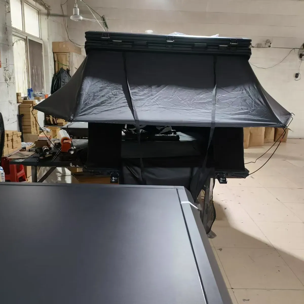 Tente de toit Jura dépliante en Z, coque aluminium, vue 6 sur 10