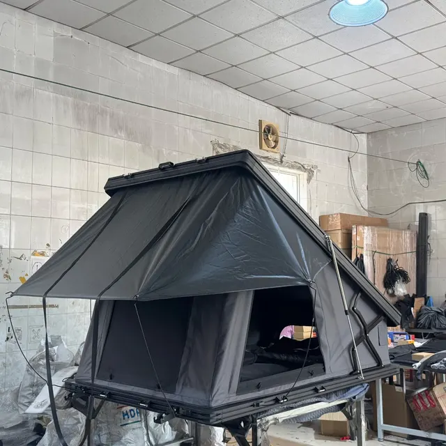 Tente de toit Margeride en portefeuille relevable, coque aluminium