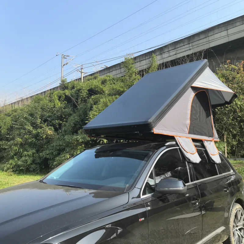 Tente de toit Restonica en portefeuille, coque aluminium